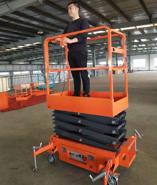 上?？蛻粲嗁徱慌_小型半自動升降平臺